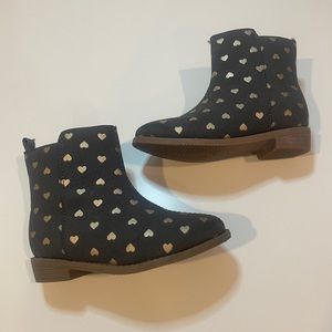 Carter’s toddler girls heart booties.